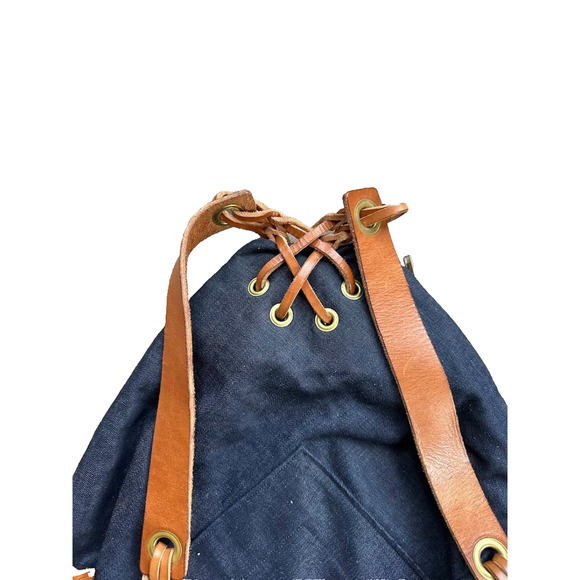 Maui HI Treehouse Designs Mauna Backpack Sling Denim Leather Young Living Zipper - Picture 3 of 8
